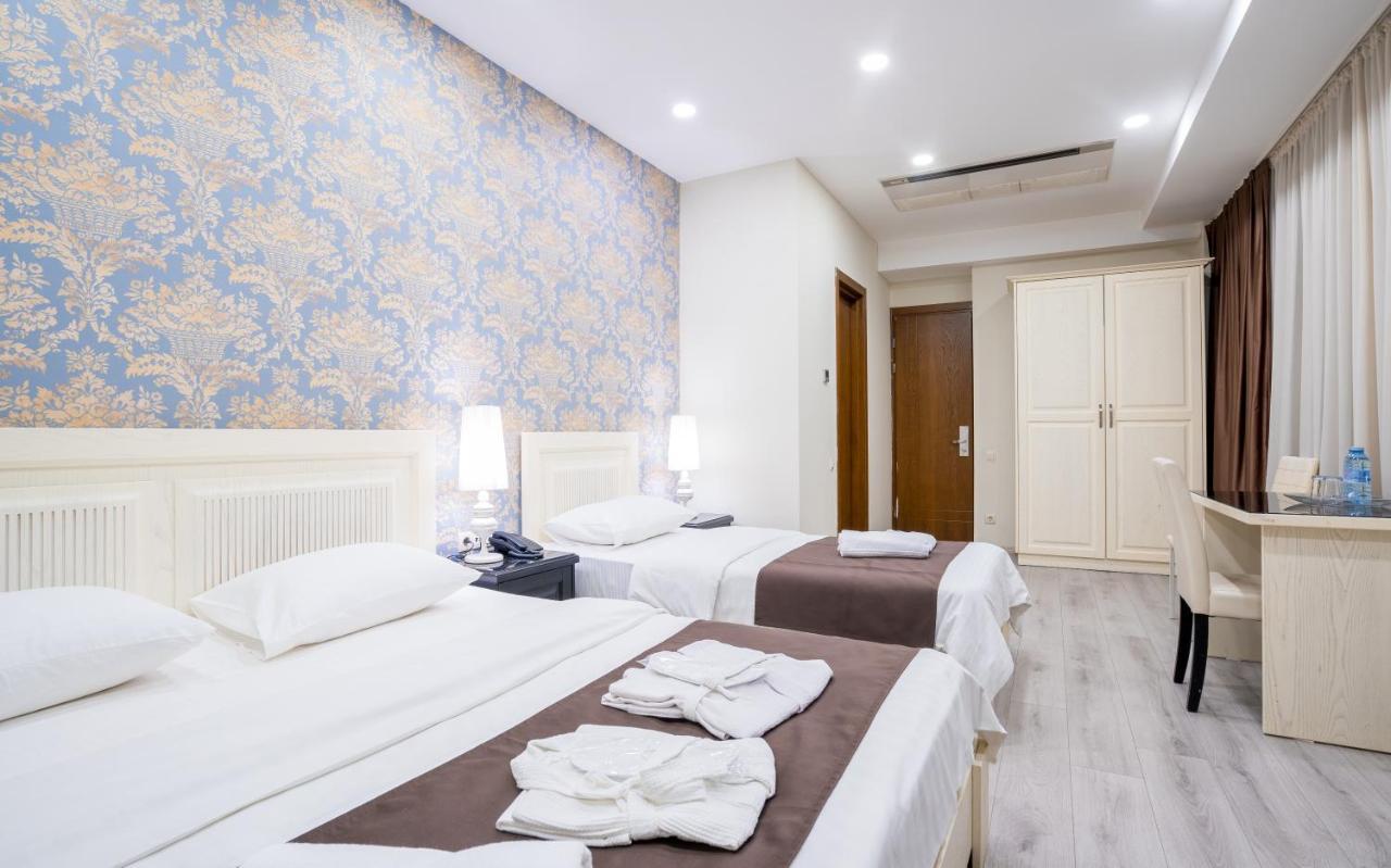 Capitol By Umbrella Hotel Tbilisi ภายนอก รูปภาพ